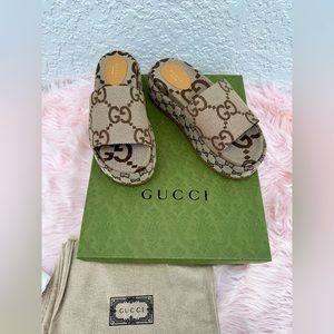 GUCCI WOMEN’S PLATFORM SLIDE SANDAL